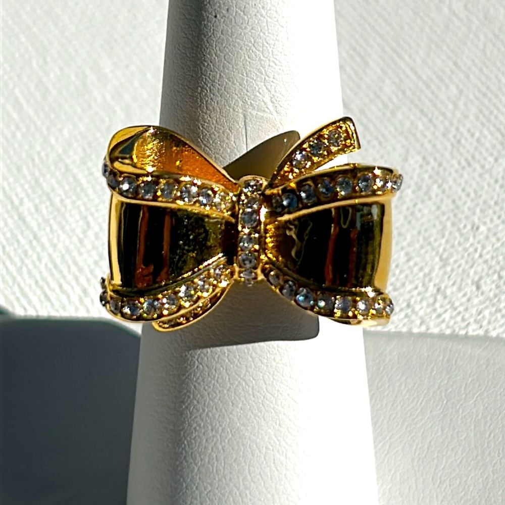NWOT Gold Plated Stainless Steel Designer Bow Ring With Crystal Accents Bohemian